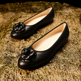 Women's Flat Round Toe Leather Shoes — Comfortable Low Heel