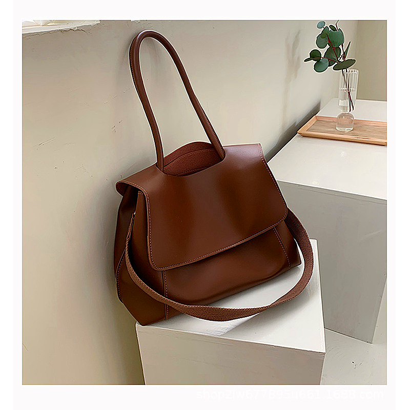 women Retro Fashion Soft Leather Messenger hand Bag Tote