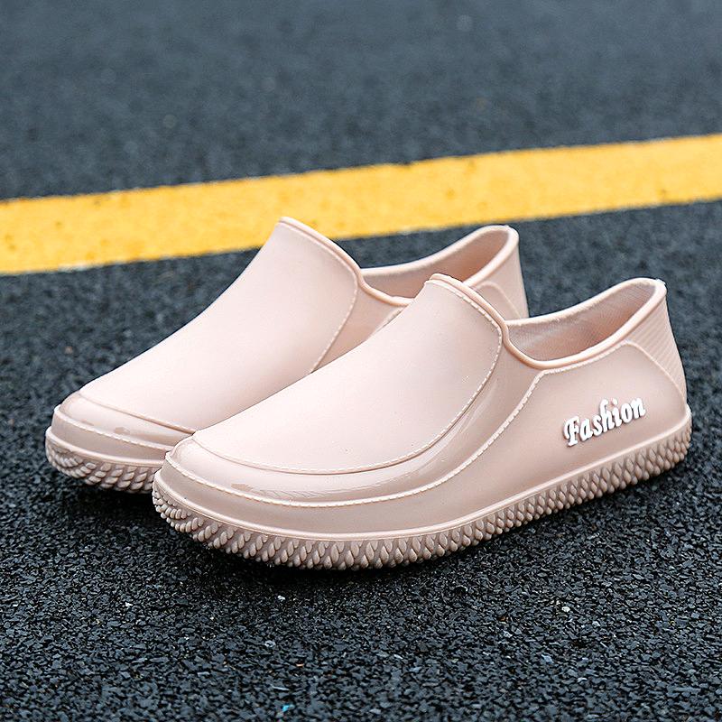 Women shoes Rain Boots Platform Rain Shoes Female Simple Fashion Round Toe Ankle Boots Slip on Waterproof Ladies Shoes