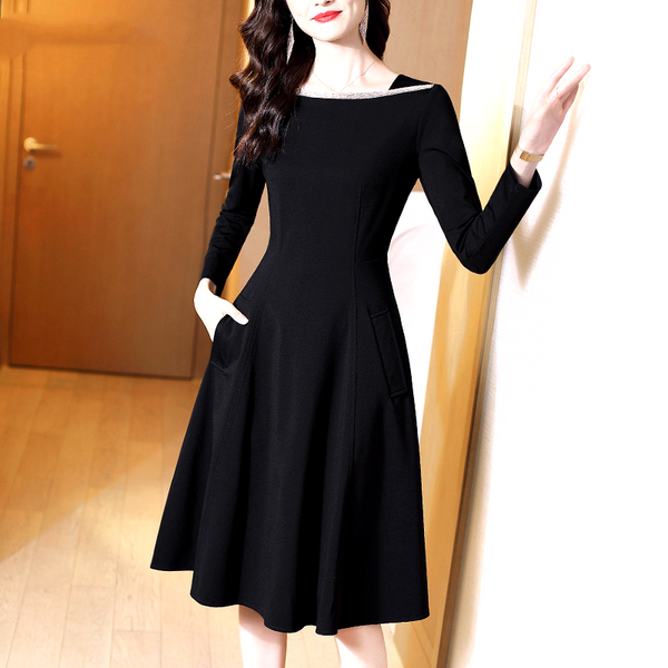 Women dress Retro Hepburn Style Waist Closing Slim Feminine Dress