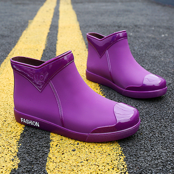 Women shoes Rain Boots Platform Rain Shoes Female Simple Fashion Round Toe Ankle Boots Slip on Waterproof Ladies Shoes